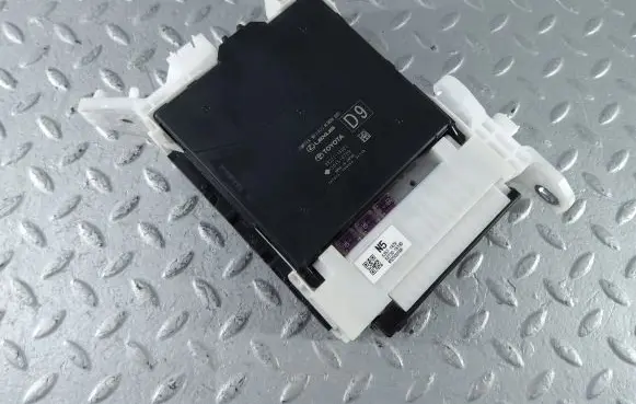 Toyota Corolla Cross Fuse box set 8922116022 8273016190 63571479