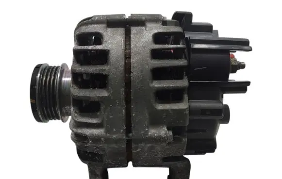 Dacia Sandero II Generator/alternator 231007582R