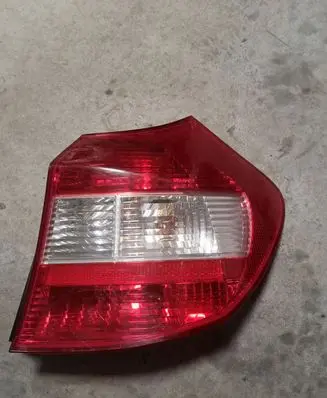 BMW 1 E81 E87 Rear/tail lights 6924502
