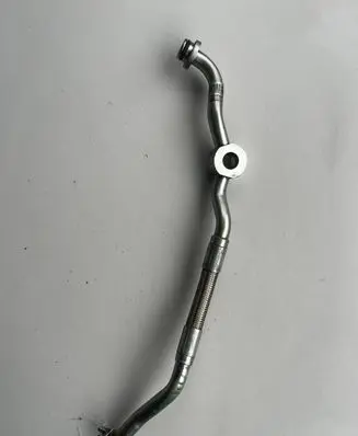 Alfa Romeo Giulietta Turbo turbocharger oiling pipe/hose 55223393
