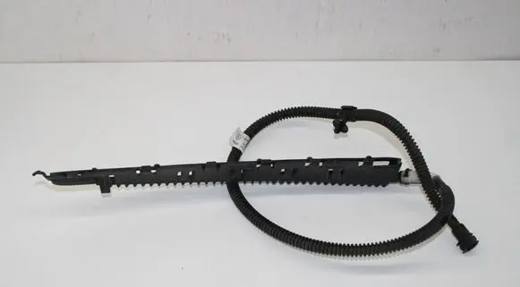 Porsche Panamera (970) Fender grill 97050435300