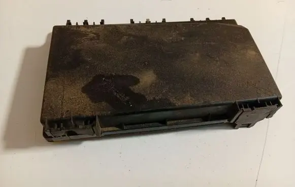 Opel Astra H Fuse box cover 13125865