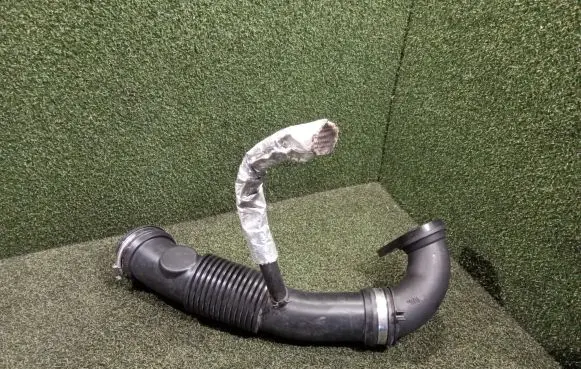 Renault Master III Intercooler hose/pipe 165769532R
