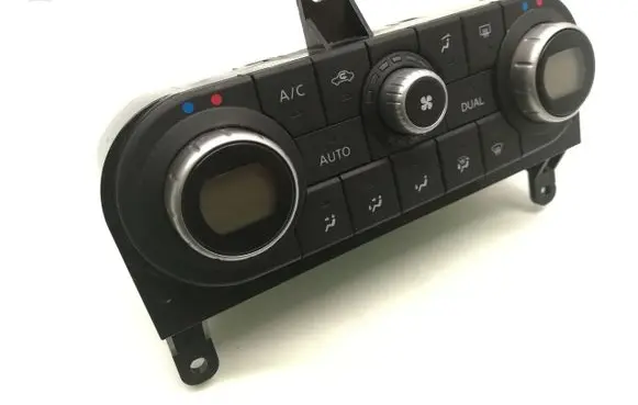 Nissan Qashqai Climate control unit 27500BR45D C0827