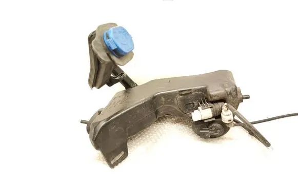 Mercedes-Benz C AMG W205 Windshield washer fluid reservoir/tank A2058600160
