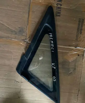 Mazda Premacy Front triangle window/glass 