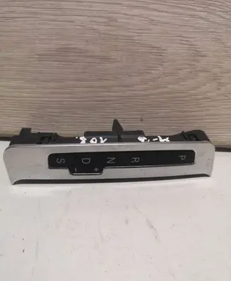 Audi A6 S6 C6 4F Gear shift selector indicator 4F1713463B