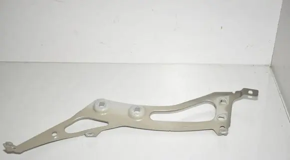 BMW 2 F45 Fender mounting bracket 7297200 7408658 41007408658