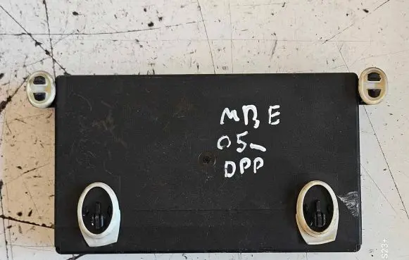 Mercedes-Benz E W211 Door control unit/module 2118200426 356802