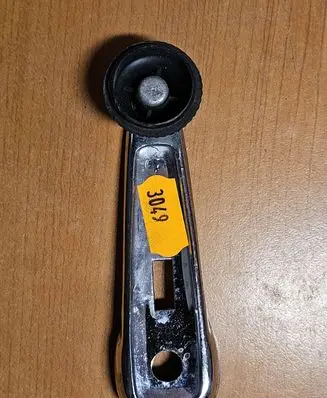 Mercedes-Benz 200 300 W123 Front door window winding handle 