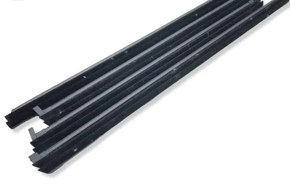 Peugeot 3008 III Rubber seal rear door window/glass 9839767080 9841057580 9841057980