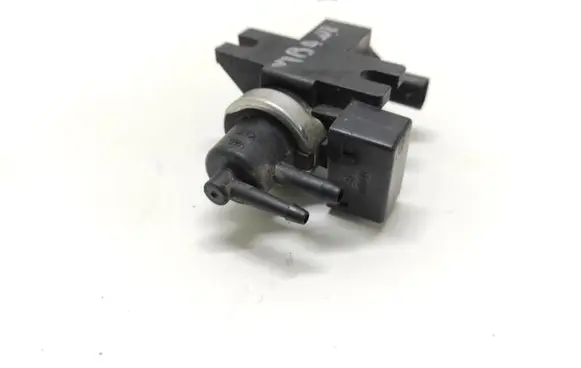 Mercedes-Benz A W169 Vacuum valve A0051535528