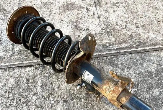 Volvo V60 Front shock absorber/damper 31277976