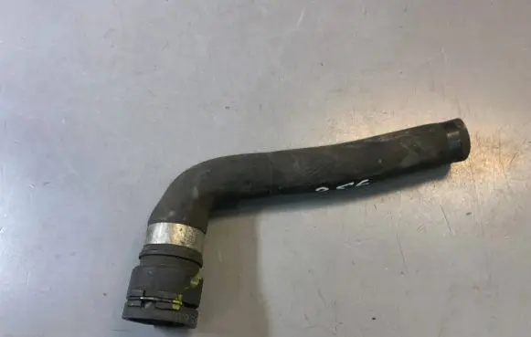 BMW X5 E53 Engine coolant pipe/hose 8381224 64218381224