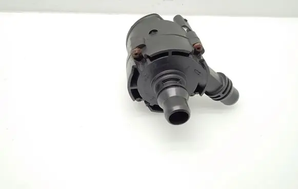BMW 5 G30 G31 G38 Electric auxiliary coolant/water pump 8623759 862375902 0392023