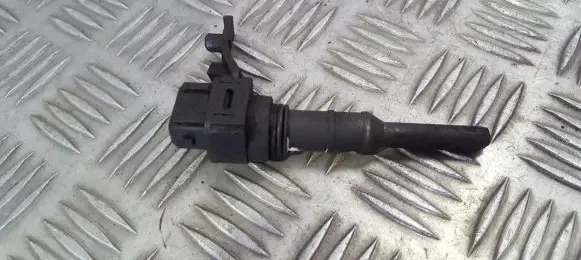 Audi A4 S4 B5 8D Speed sensor (speedometer sensor) 012409191D