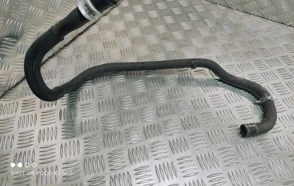 Peugeot 308 Engine coolant pipe/hose