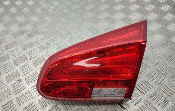 KIA Ceed Tailgate rear/tail lights