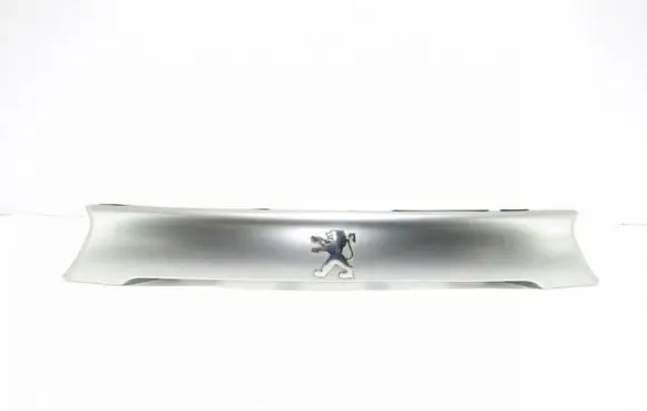 Peugeot 4007 Number plate light 5817A064