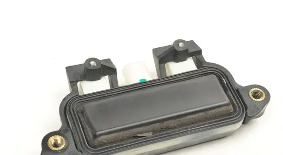 Tesla Model S Tailgate/boot open switch button 