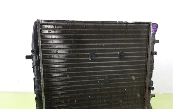 Skoda Fabia Mk1 (6Y) Coolant radiator 652691