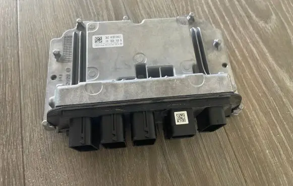 BMW 2 F45 Engine control unit/module 8691838