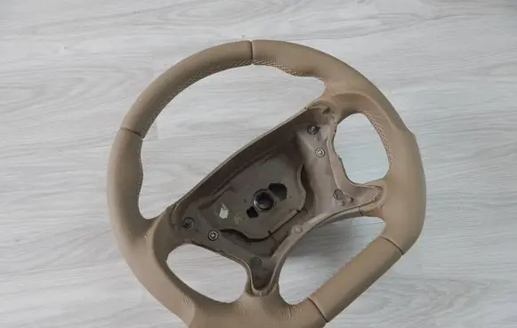 Mercedes-Benz CLK A209 C209 Steering wheel A2304600503