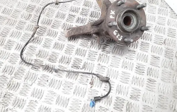 Nissan Almera Tino Front wheel hub spindle knuckle