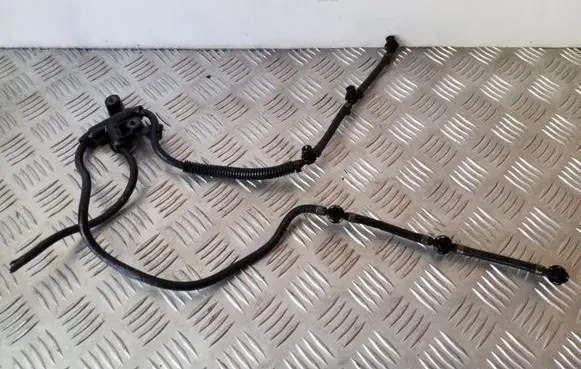 Fuel return line/hose