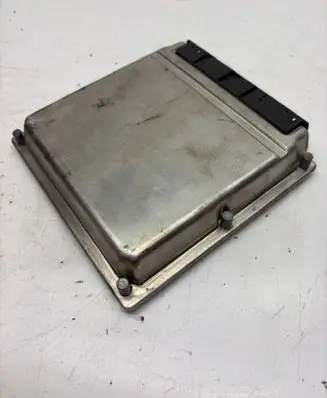 Mercedes-Benz C W203 Engine control unit/module A6111537479 0281010608 28RTE851