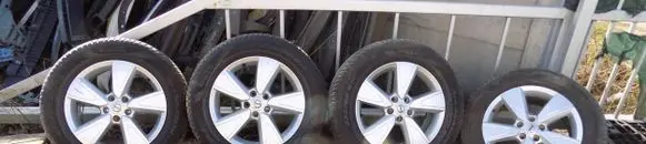 Volvo XC40 R17 alloy rim 