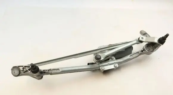 BMW 3 E92 E93 Wiper motor 6978263
