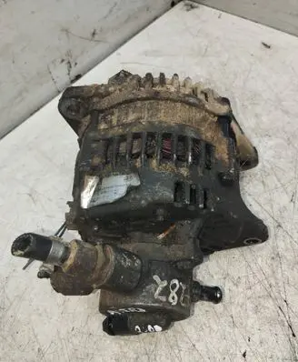 Opel Astra H Generator/alternator 