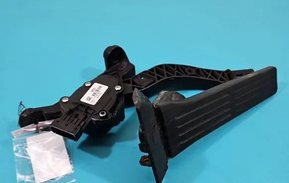 Hyundai i30 Accelerator throttle pedal 32700-3XXXX IMPRK1460771