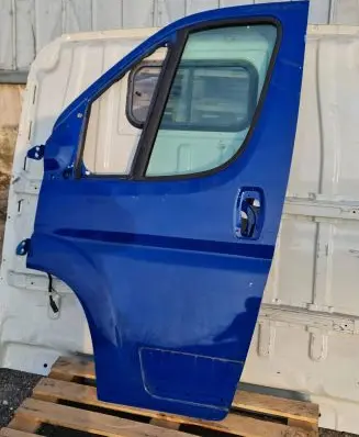 Fiat Ducato Front door