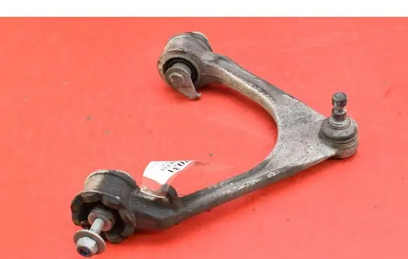 Jaguar XE Front control arm GX73-3084