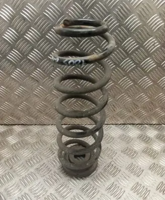Volkswagen Touran I Rear coil spring