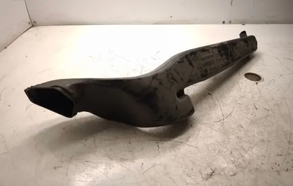 Renault Trafic III (X82) Air intake duct part 278331369R