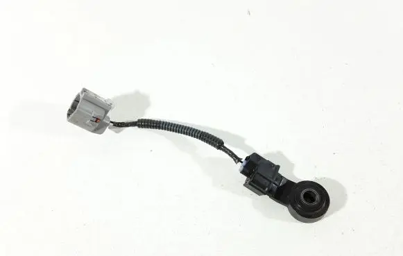 Toyota Auris 150 Detonation knock sensor 8961520090 1710001052