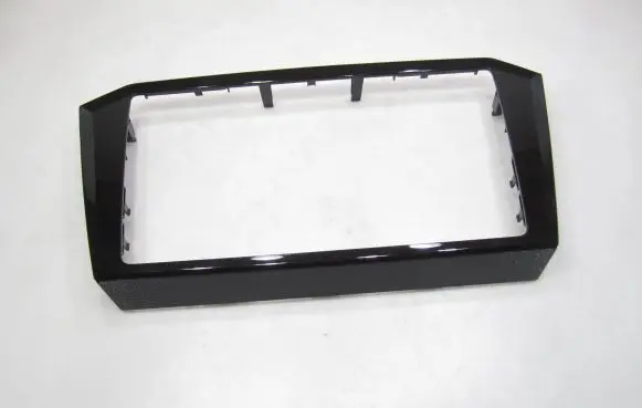 Volkswagen PASSAT B8 Radio/GPS head unit trim 3G8858069A