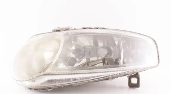 Alfa Romeo 147 Headlight/headlamp 465565640 0301186201