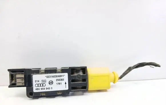 Audi A6 S6 C5 4B Airbag deployment crash/impact sensor 4B0959643C 0231A03XA8H1 250302