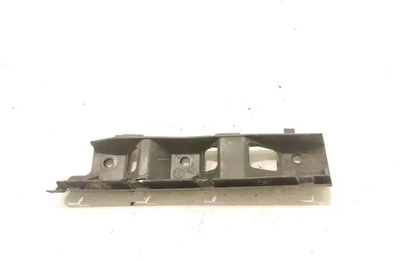 Volkswagen PASSAT B6 Front bumper mounting bracket 3C0807183