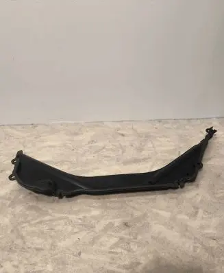 BMW 1 F20 F21 Other engine bay part 7270086 51757270 7241823