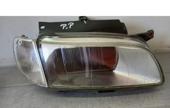 Citroen Berlingo Front reflector 