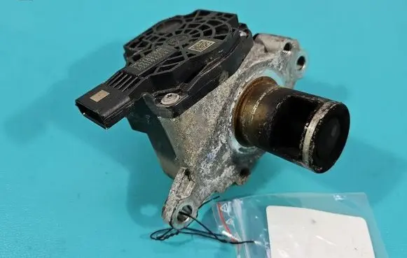 Renault Express EGR valve 147101423R IMPRK1560425