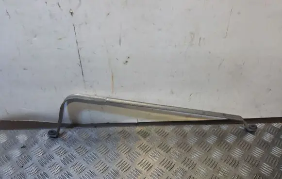 BMW 7 F01 F02 F03 F04 Fuel tank mounting bracket 7184963