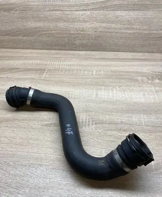 BMW 3 E90 E91 Engine coolant pipe/hose 7797258 121493 N47