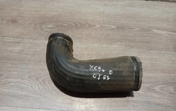 Volvo XC90 Intercooler hose/pipe