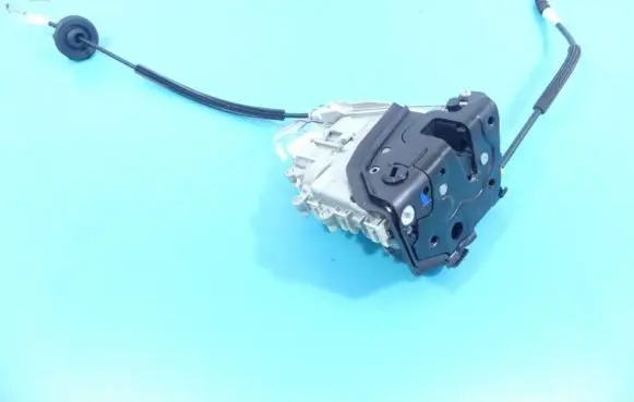 Audi A4 S4 B8 8K Rear door lock 8K0839015F IMPRK1172028